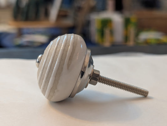 Natural Ceramic Swirl Drawer Knob