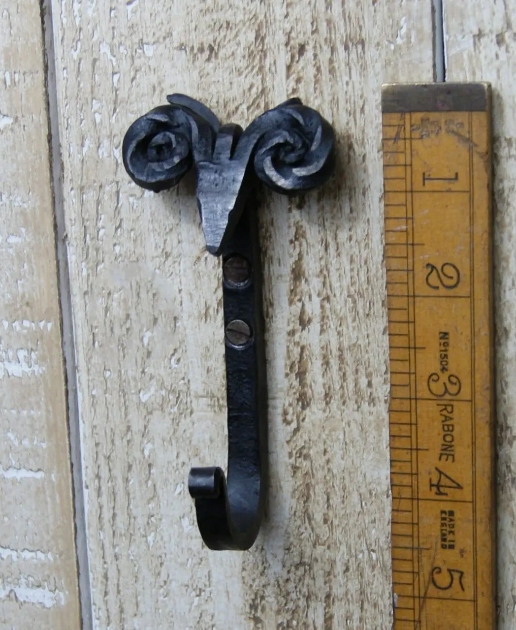 Sheep Head Scroll Hook