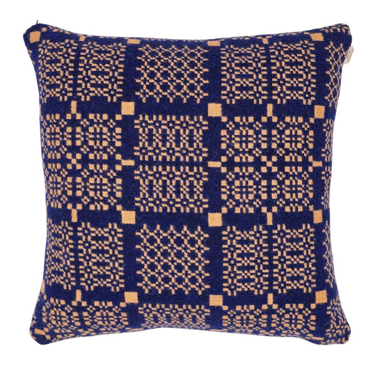 Gardd Cushion : Dylan